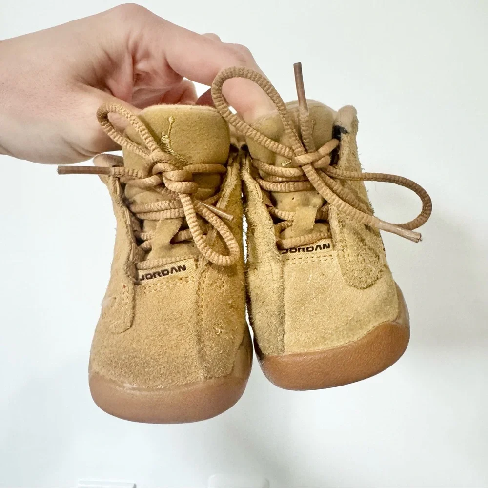 Kids Jordan 13 Retro Elemental Gold (TD) Sneakers KIDS 4C